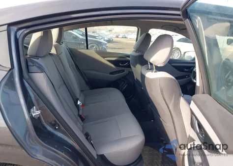 2023 Subaru Legacy Premium z USA, uszkodzony, nr VIN 4S3BWAD68P3004611